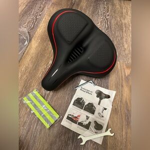 Larger seat for Peloton. NWT